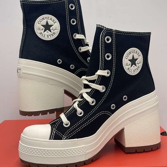 Converse WMNS CHUCK 70 DE LUXE HEEL HI BLACK/EGRET/EGRET A05347C Platform Snkrs - Picture 9 of 16